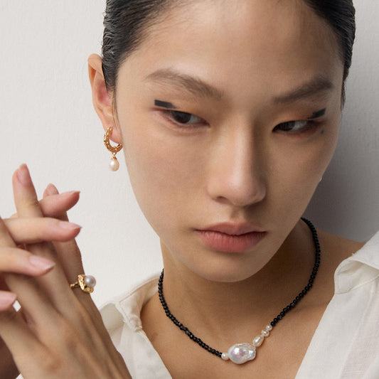 Woodgrain Pearl Drop Earrings