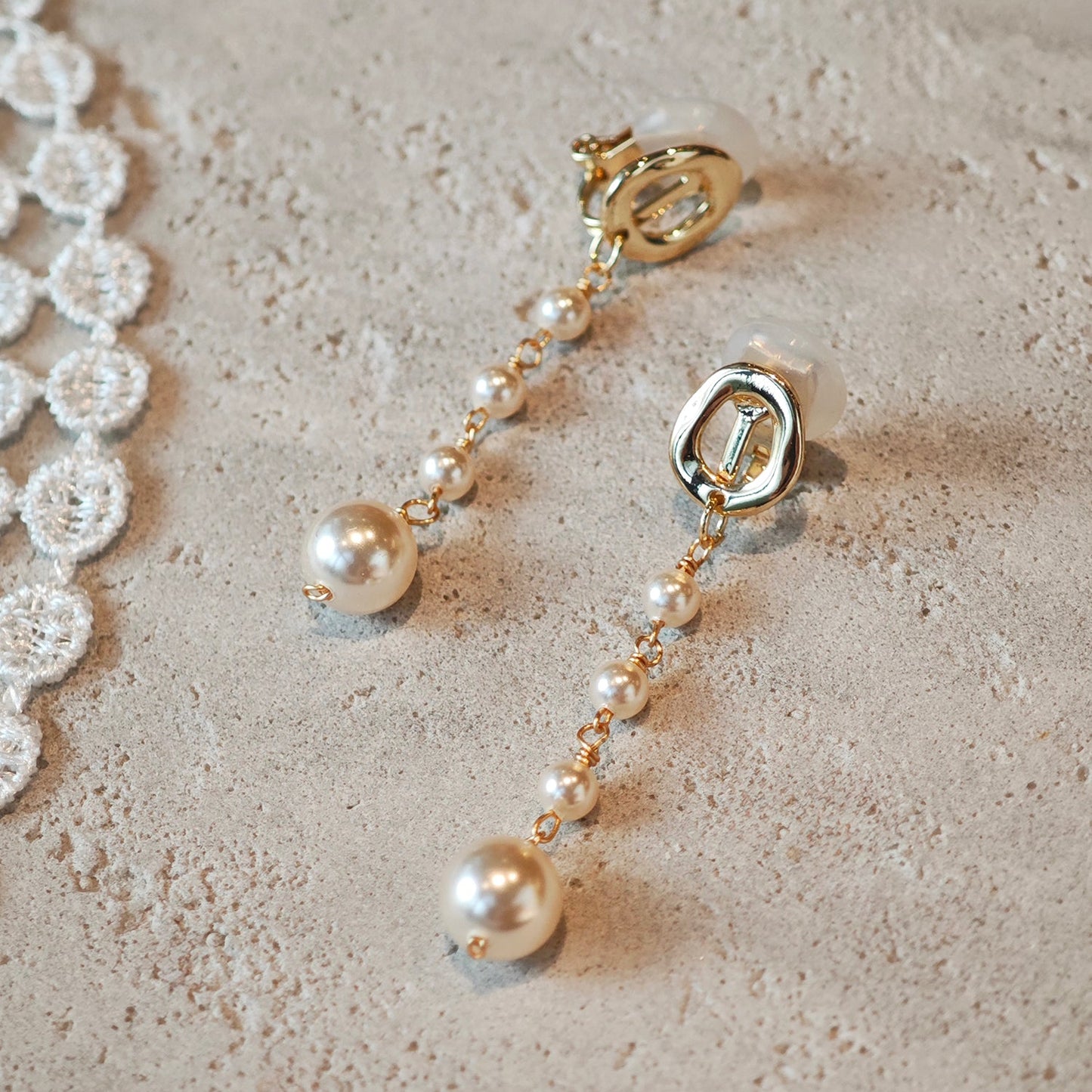 Chic Swarovski Pearl Drop Clip-On Earrings with Gold