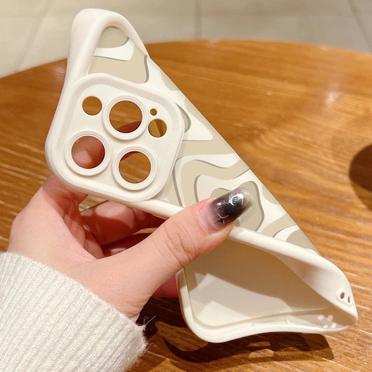 π¨ Wavy Groove iPhone Case β Flow with Style! π - iPhone 15/16 series