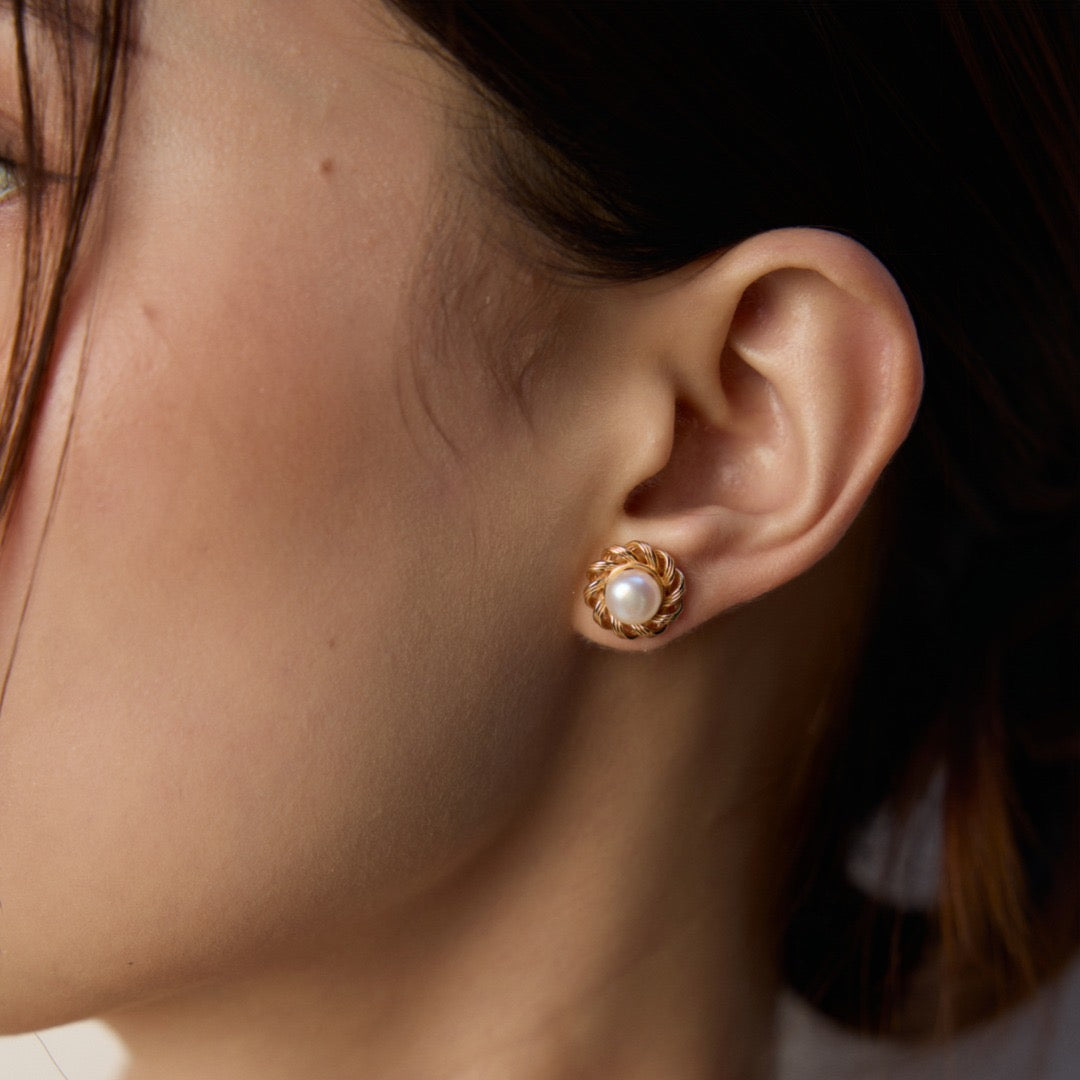 Vintage Woven Pearl Stud Earrings