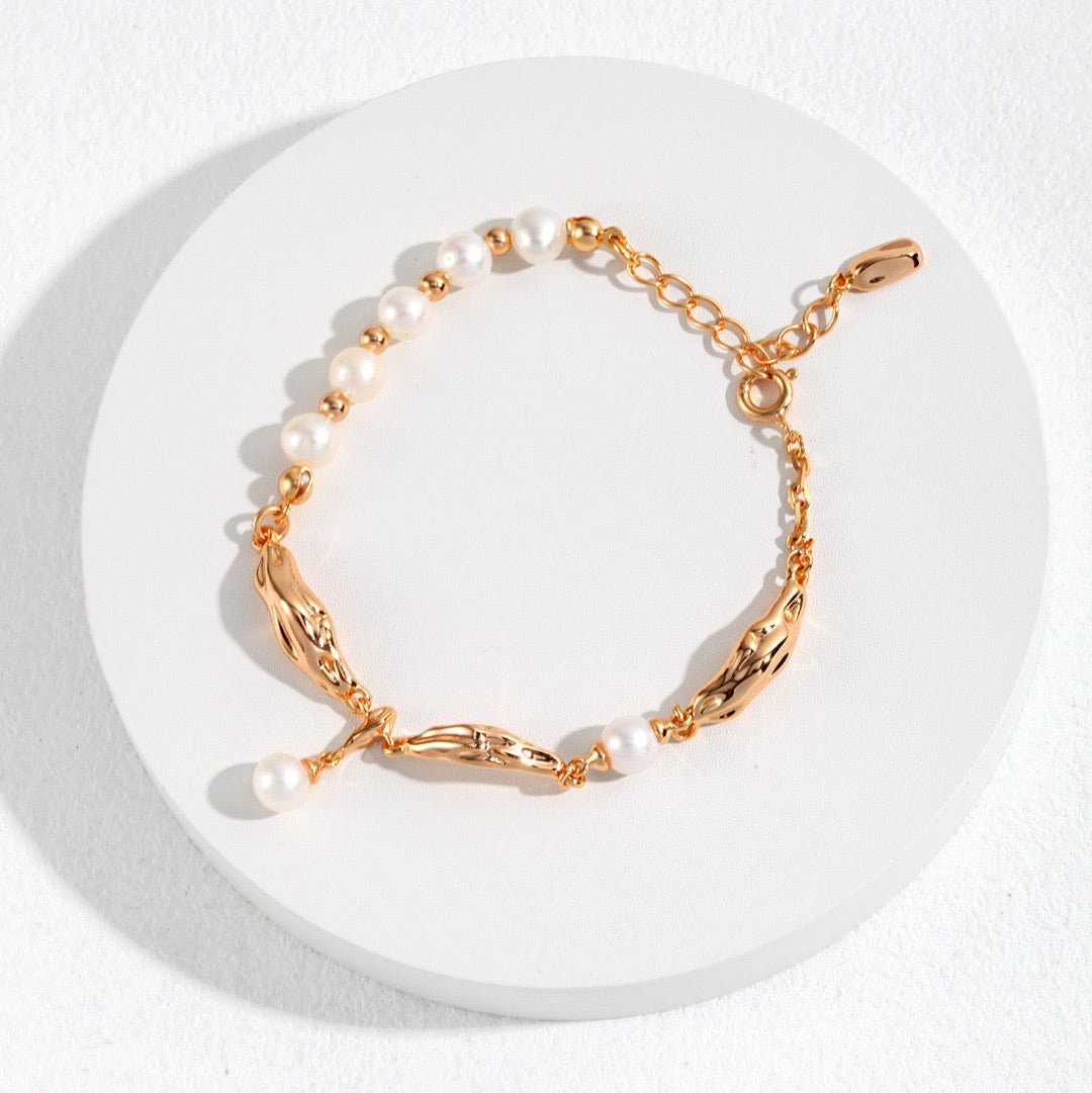Silk Ribbon-Inspired Natural Pearl Bracelet