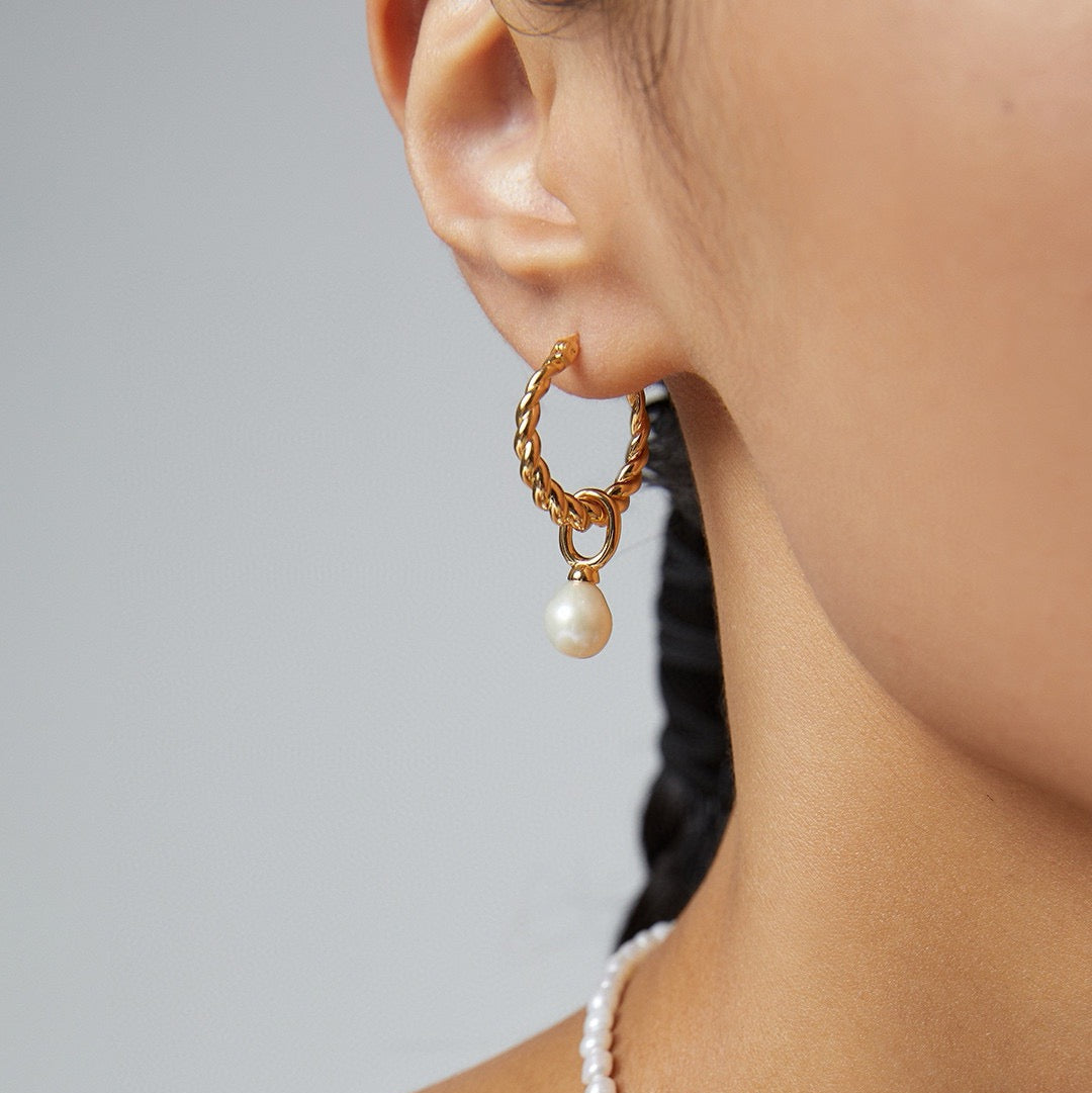 Twisted Hoop Earrings with Detachable Freshwater Pearls