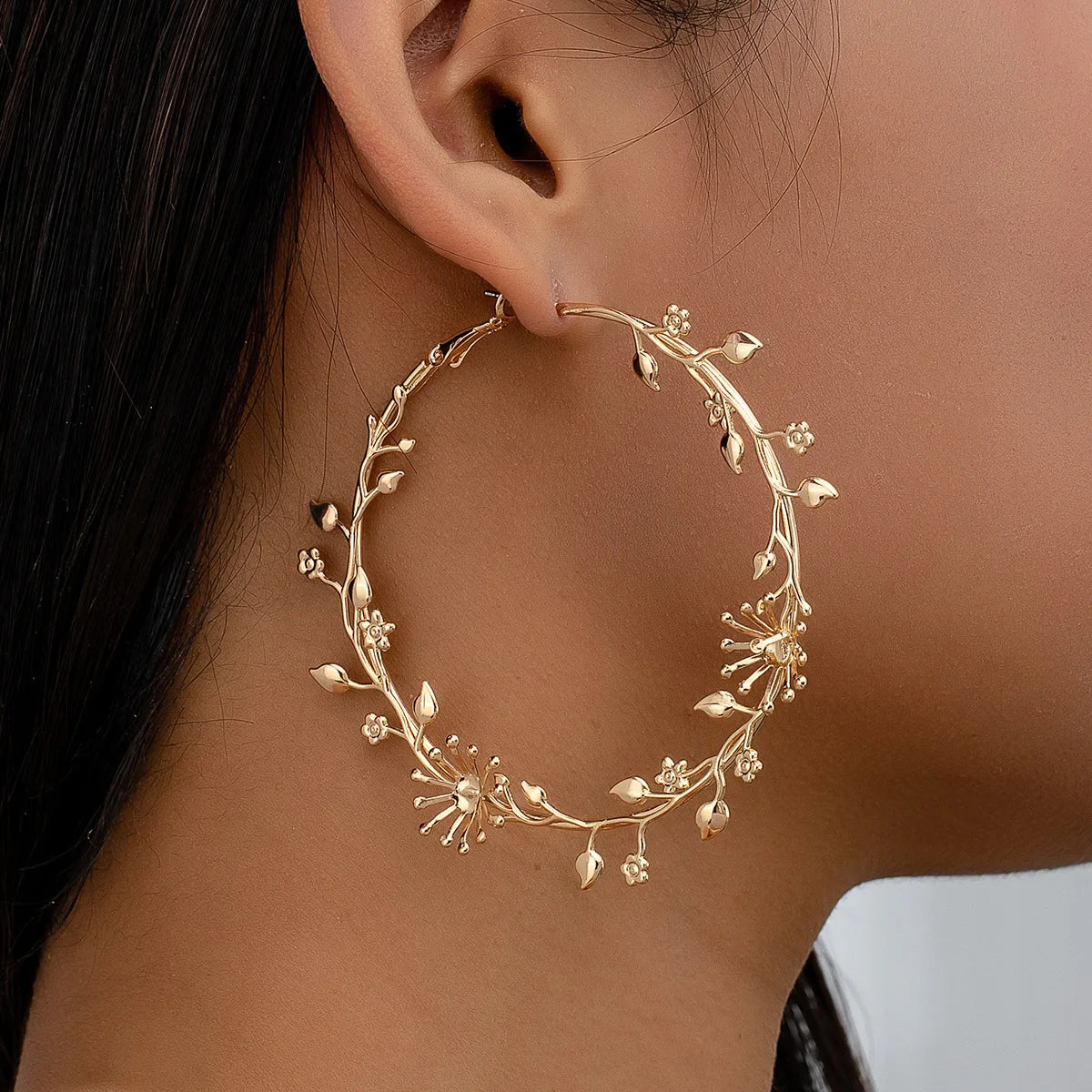 Vintage Leaf & Flower Hoop Earrings - Bold Elegance!