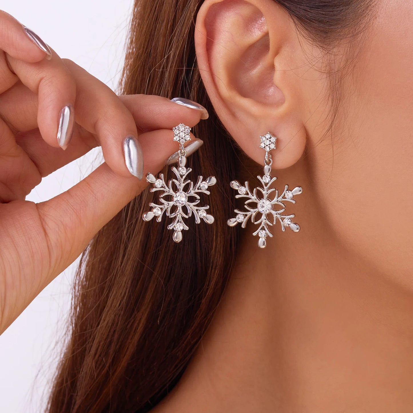 Crystal Snowflake Earrings - Festive Glam for the Holidays
