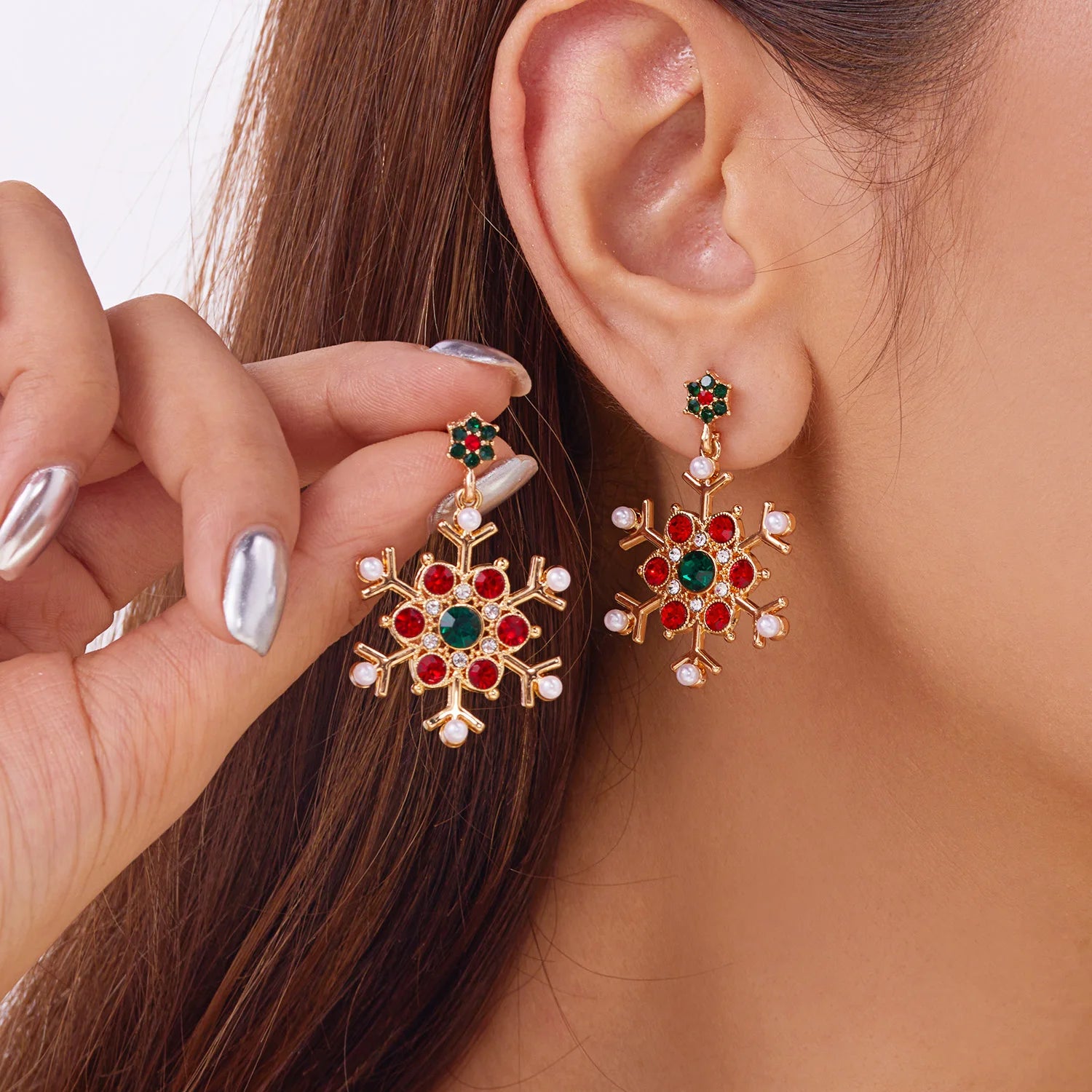 Crystal Snowflake Earrings - Festive Glam for the Holidays