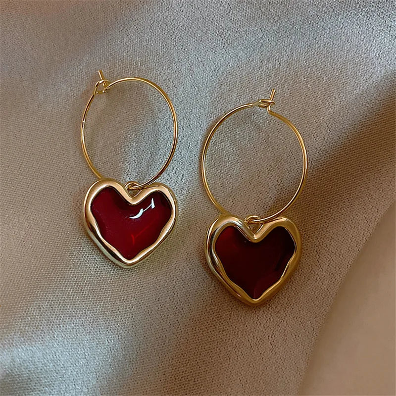 Vintage Red Heart Drop Earrings - Romantic Charm!